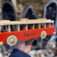 Holzspielzeug, Holzgeschenk, roter Bus