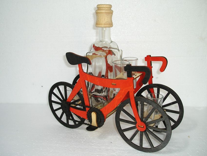 Radfahrer Geschenkflasche 0,5 l + Schnapsgläser