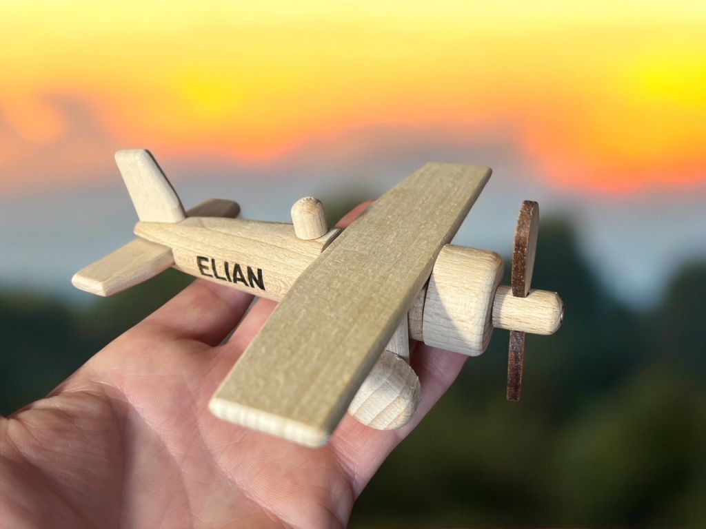 Flugzeugspielzeug