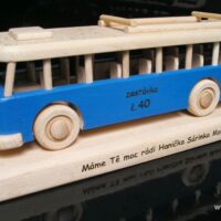 RTO Bus blau Geschenk auf Sockel für MHD-Fahrer
