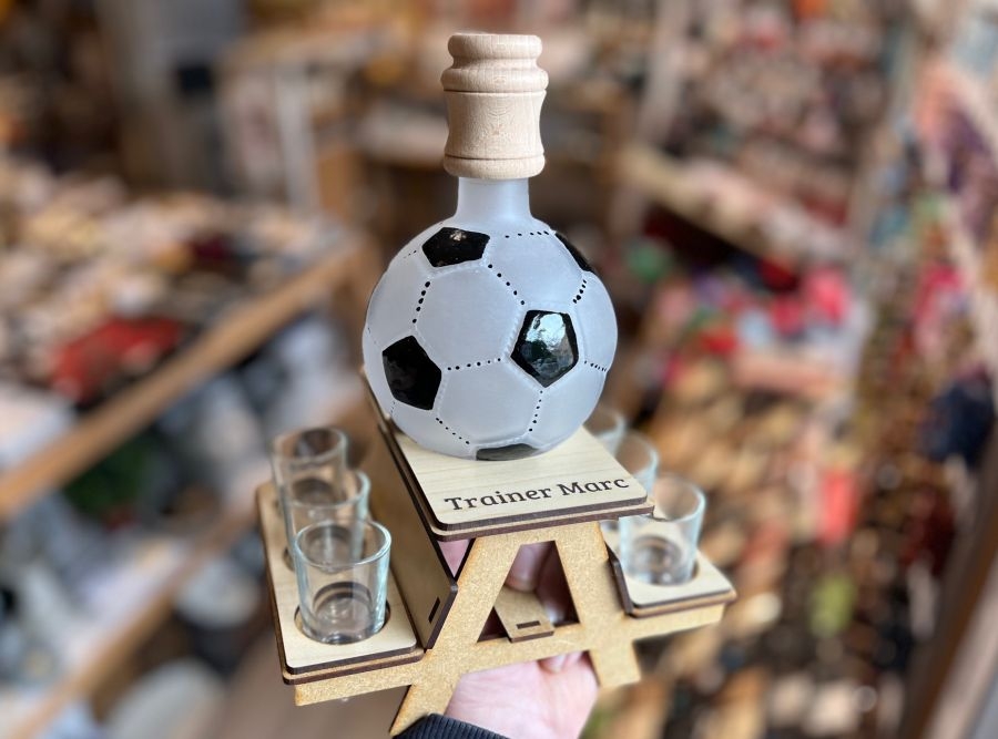 Geschenk für Fußballtrainer Flasche Ball Geburtstag
