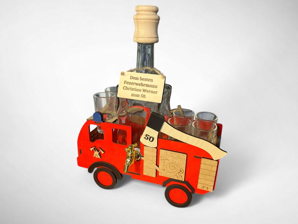 Feuerwehrwagen mit Gläsern – Geschenk zum 50. Geburtstag