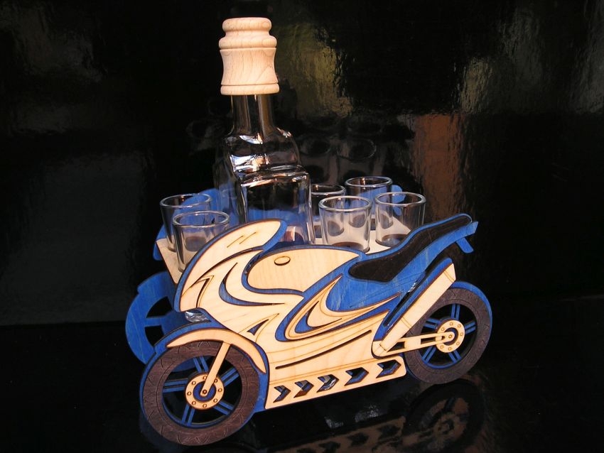 Geschenke für Motorradfahrer blaue Sportflasche
