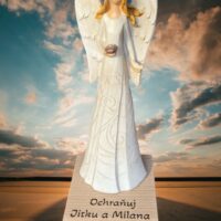 Engel Figur mit Schale auf Holzsockel