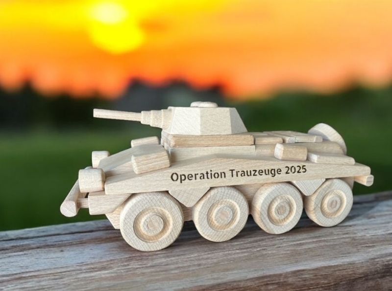 Puma panzer geschenk modell
