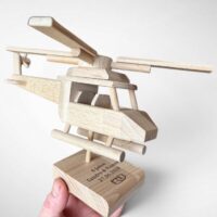 Hubschraubergeschenk aus Holz für Hubschrauberpiloten