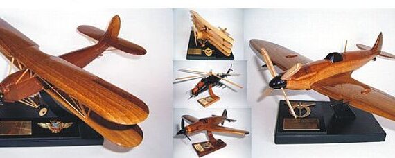 Holz Flugzeug ModellE