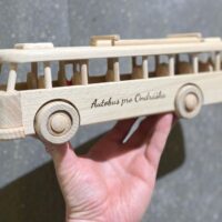 Holzbus Kinder Spielzeug