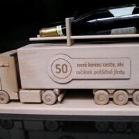 Holz-Truck zum 50. Geburtstag Geschenk für Fahrer