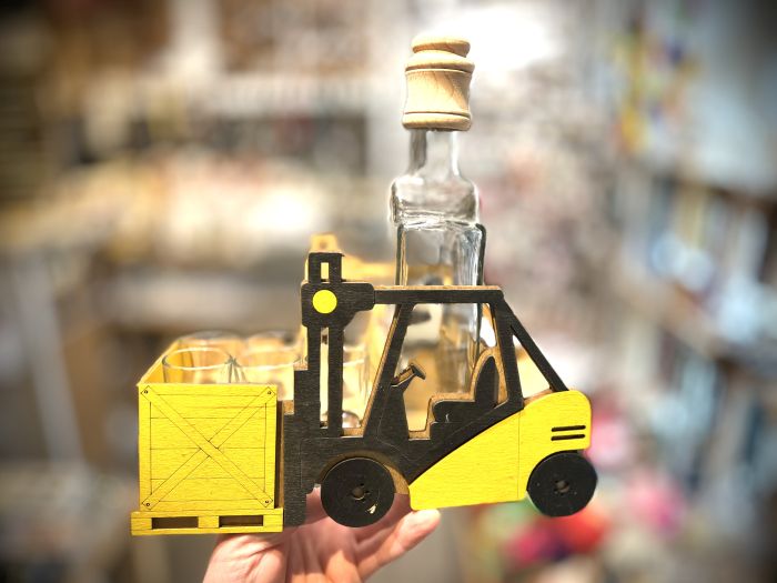 Logistik Geschenk mit Flaschenk