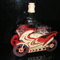 Design-Flasche in Form eines Sportmotorrads