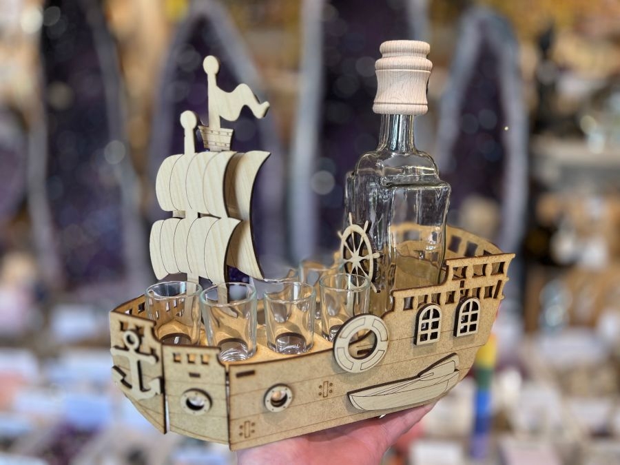 Geschenk für Kapitän, Seemann oder Fan von Schiffen Flasche mit Schnapsgläsern