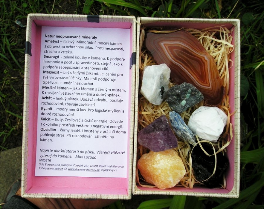 Set Steine Kristalle für Kinder Achat, Mondstein, Smaragd, Kyanit, Amethyst, Magnesit, Calcit, Obsidian