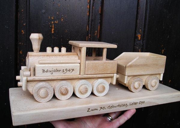 Geschenk Lokführer Holz personalisiert