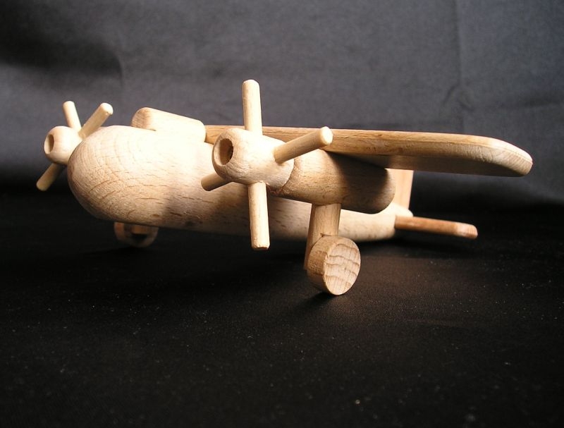 Holzflugzeug Militärspielzeug