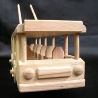 Holzspielzeug O-Bus mit eigenem Namen für Kinder