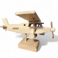 Holzmodell Flugzeug Pilatus zum Geburtstag
