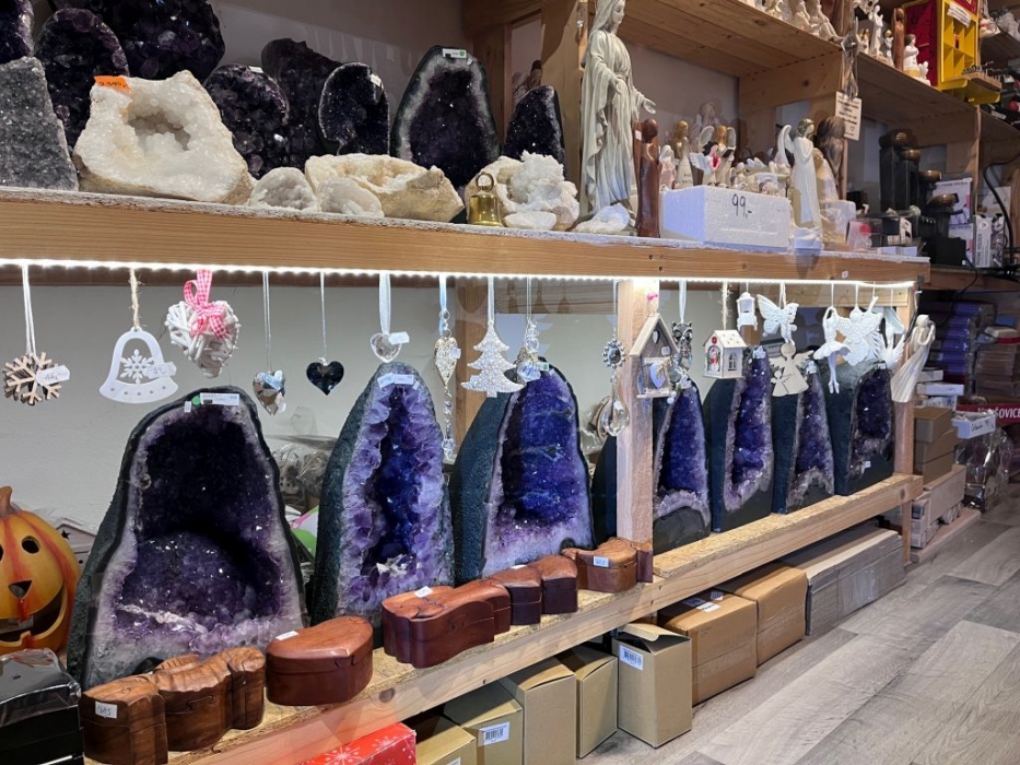 einzigartige Amethyst-Geoden gehören zu den seltensten Naturformationen
