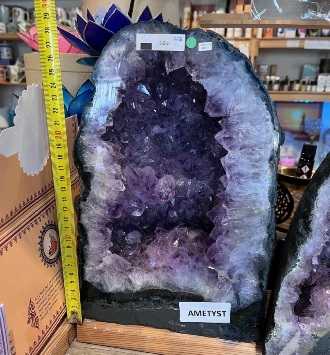 Amethyst-Geode verkauf 9,6 kg Höhe 30 cm