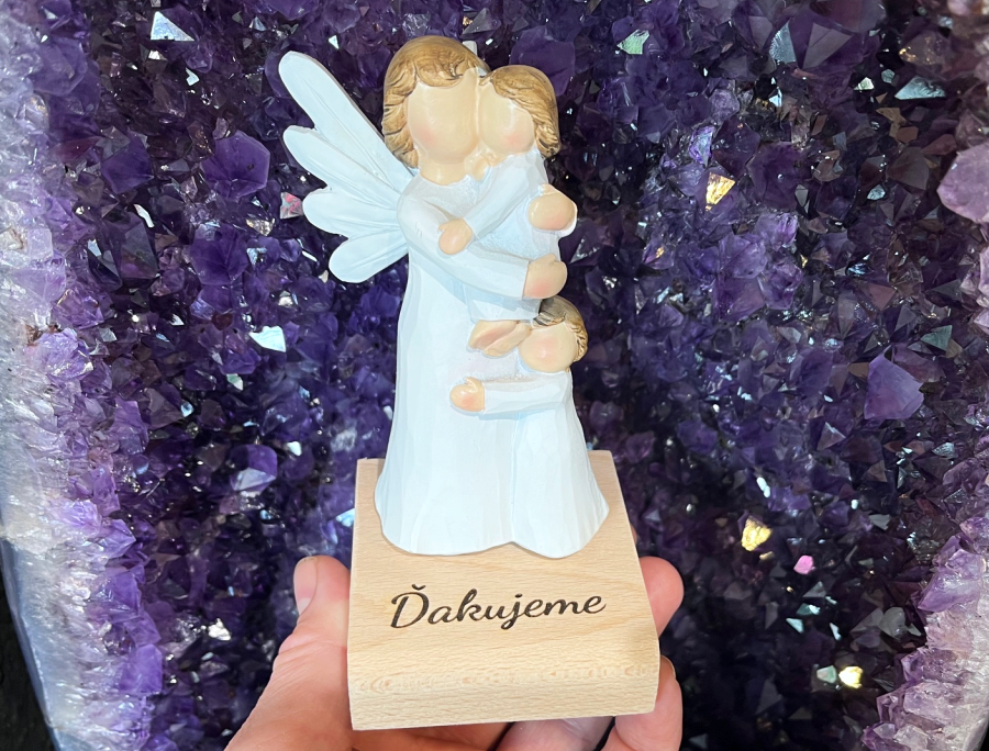 Schutzengel Figur Mutter und Kind auf Sockel personalisiert