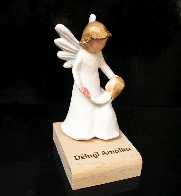 Schutzengel Figur Mädchen mit individueller Gravur
