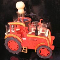Traktor Geschenk für Traktorfahrer Flasche mit Schnapsgläsern