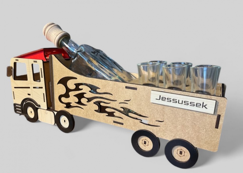 LKW mit Flasche Geschenk für LKW-Fahrer