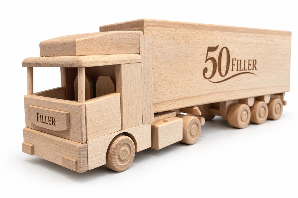 Geschenk für LKW-Fahrer zum 50. Geburtstag – Holz-LKW mit Gravur